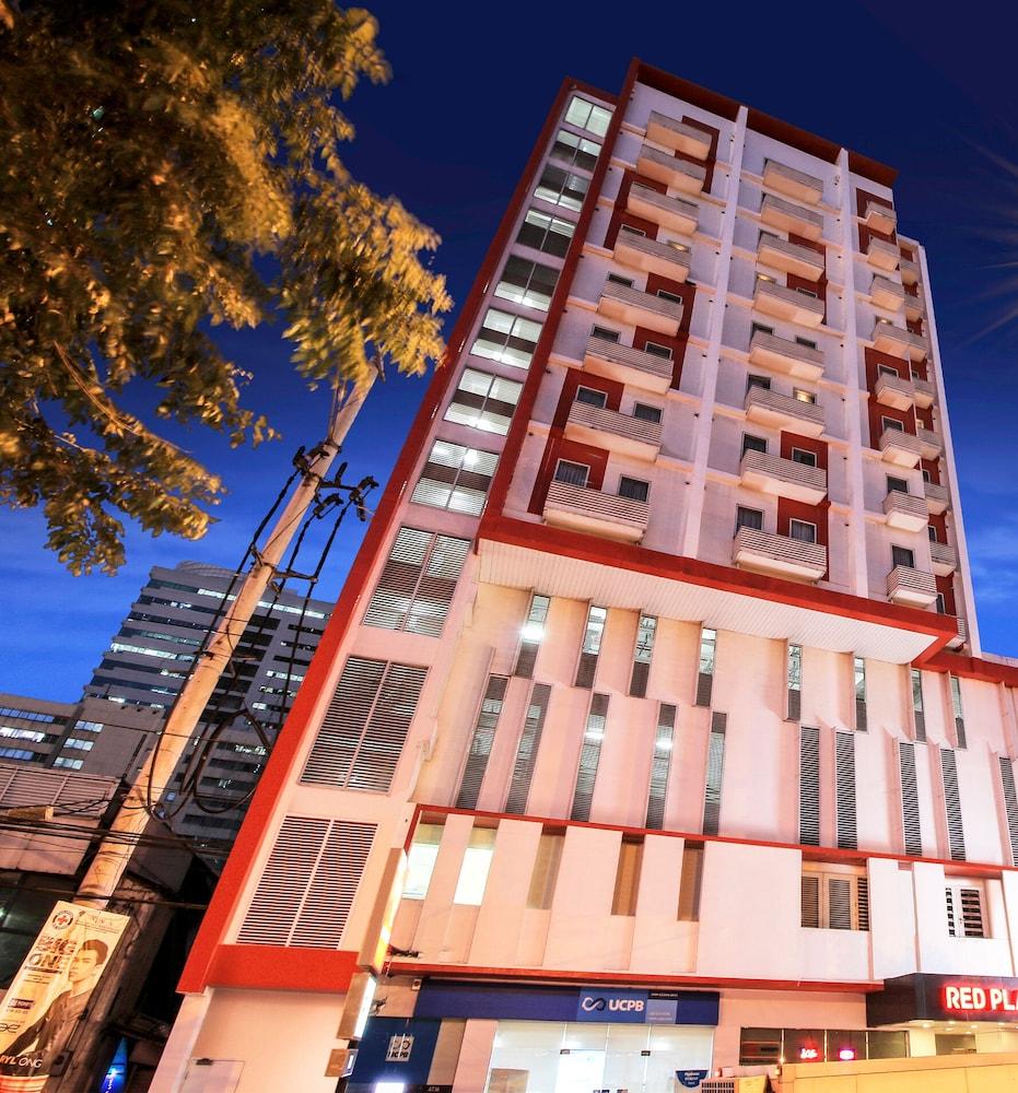 Red Planet Ortigas Hotel Mandaluyong Exterior photo