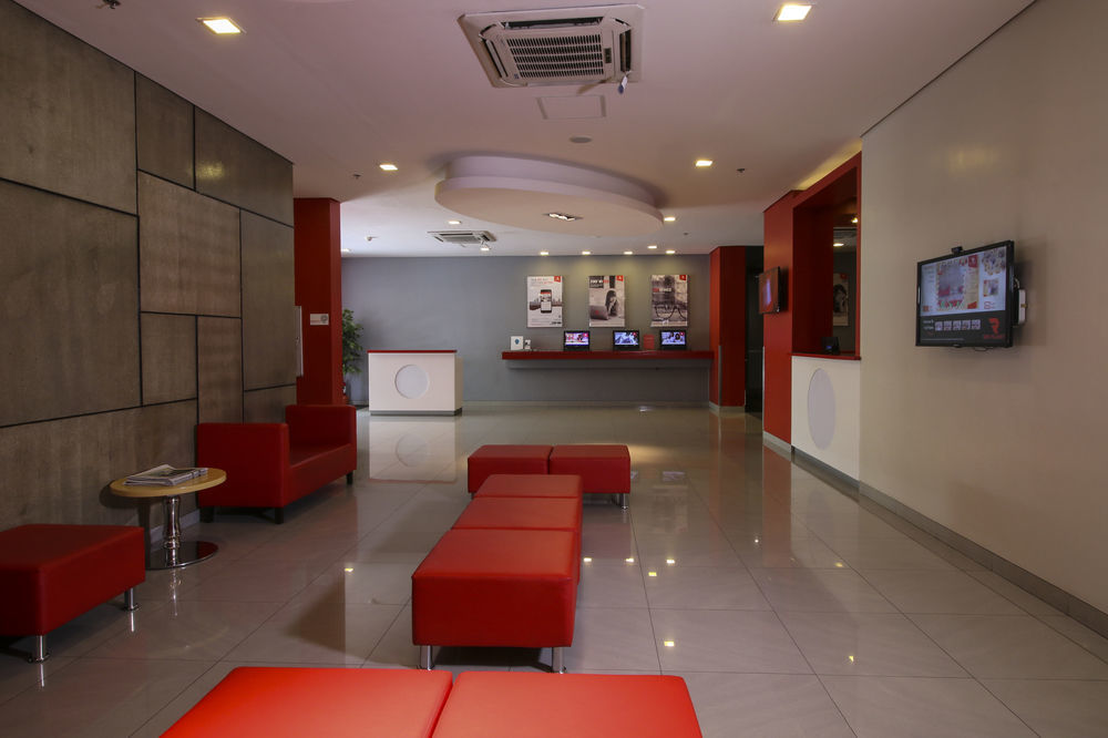 Red Planet Ortigas Hotel Mandaluyong Exterior photo